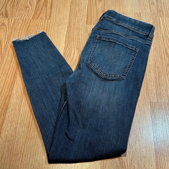 Liverpool Denim - Liverpool Los Angeles Womens Dark Wash Fray Hem Ankle Skinny Jeans